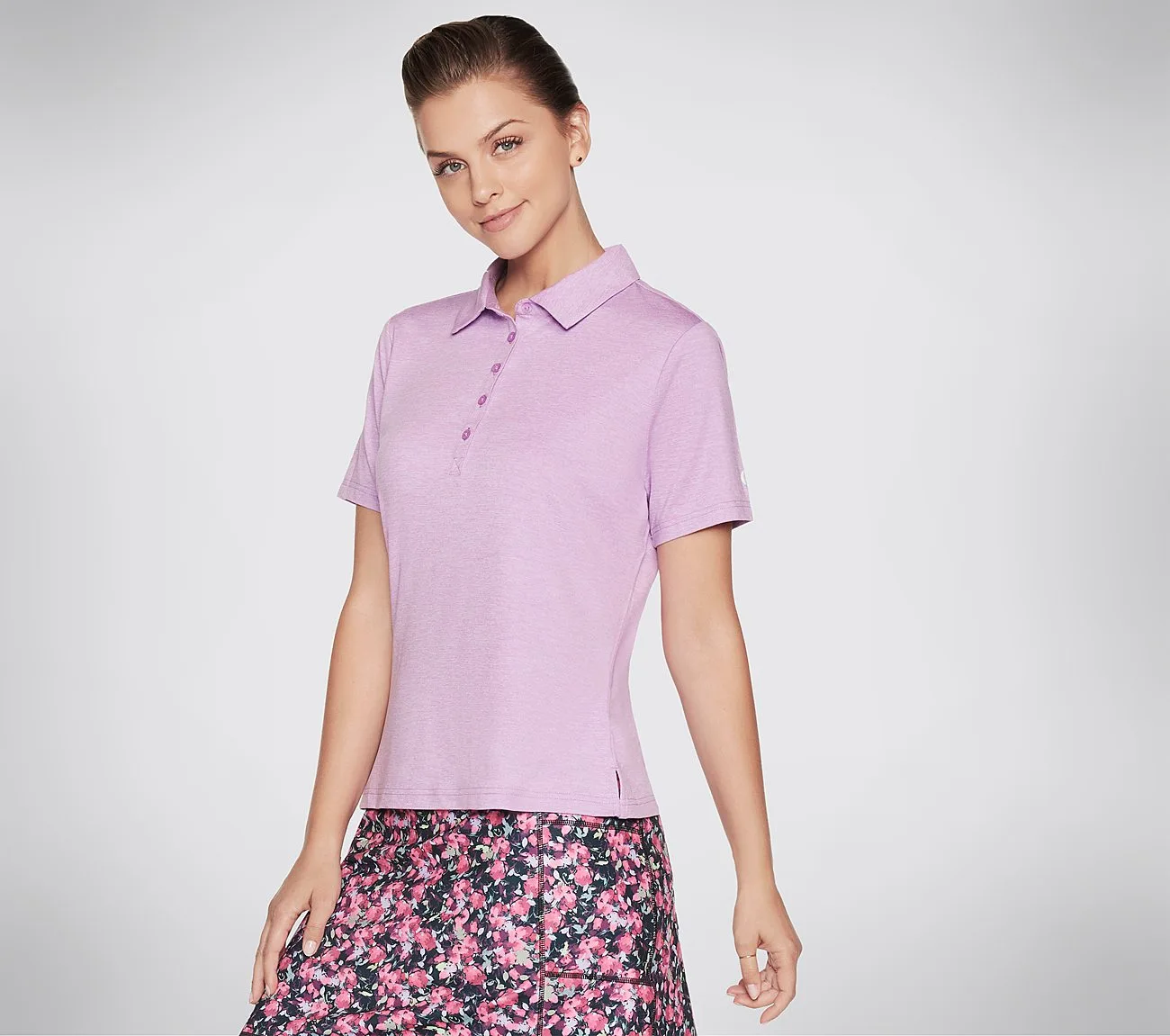 Skechers GO Dri Swift Polo - Hienostunut ja hengittävä naisten urheilupaita 5 Skechers GO Dri Swift Polo - Hienostunut ja hengittävä naisten urheilupaita - Image 3