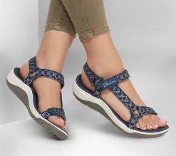 Skechers Reggae Cup - Naisten sandaalit - Mukavuus ja tyylikkyys -Naisten kengät 193878 163123NVY 6