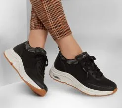 Skechers Arch Fit S-Miles - Walk On - Naiset - Kävelykenkä -Naisten kengät 214519 155565BLK 6