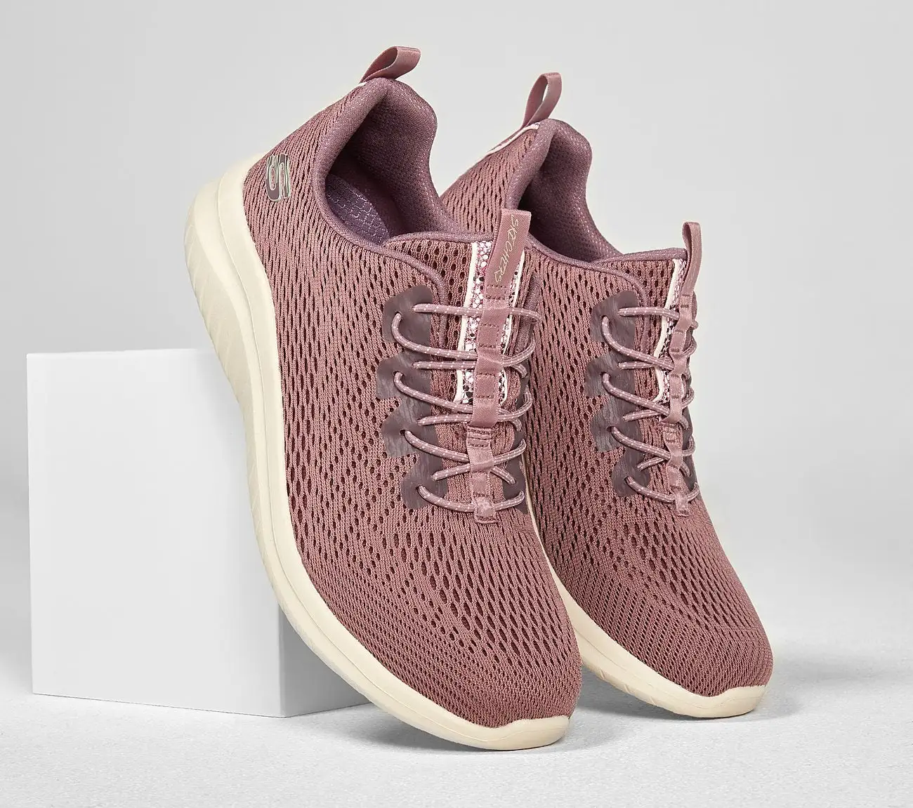 Skechers Ultra Flex - Lite Groove - Naisten Kengät - Mukavuus ja Tyylikkyys 8 Skechers Ultra Flex - Lite Groove - Naisten Kengät - Mukavuus ja Tyylikkyys - Image 6