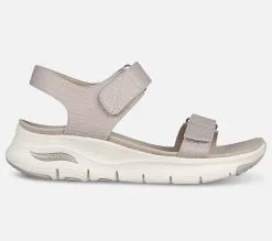 Skechers Arch Fit - Touristy Naisten sandaalit | Mukavuus ja tyyli | Korkea tukivarsi