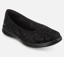 Skechers On-The-Go Dreamy - Nauhattomat kengät naisille - Mukavuus ja tyylikkyys -Naisten kengät 437884 136252BBK 5