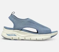 Skechers Arch Fit - City Catch - Nauhattomat kengät naisille - Mukavuus ja tyylikkyys