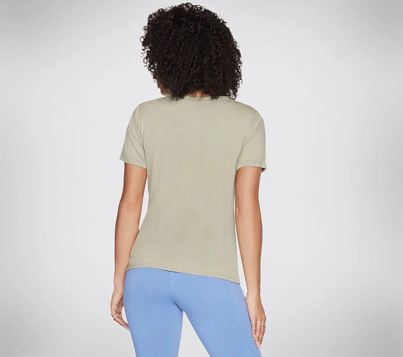 Skechers Mountainscape Tee - Naisten urheilutopit - Mukava ja tyylikäs 4 Skechers Mountainscape Tee - Naisten urheilutopit - Mukava ja tyylikäs - Image 2
